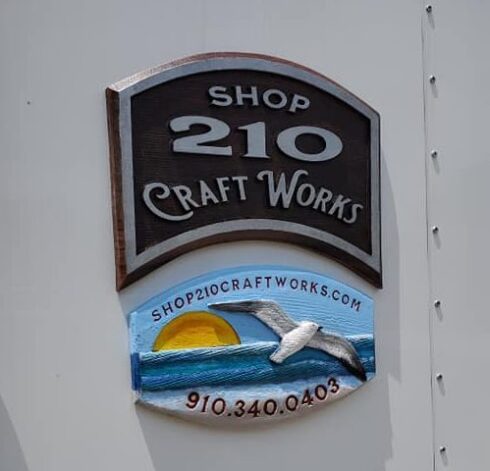 box-trailer-signs -visual description