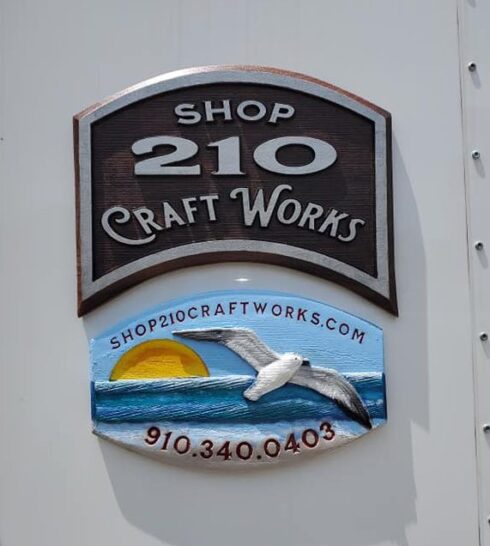 box-trailer-signs -visual description