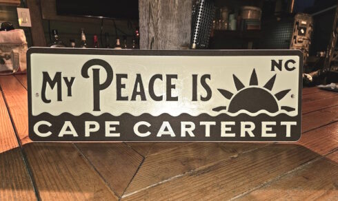 Cape Carteret Peace Sign -visual description