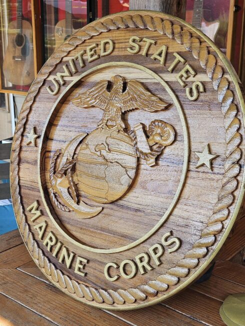 USMC EGA Carved 2 -visual description
