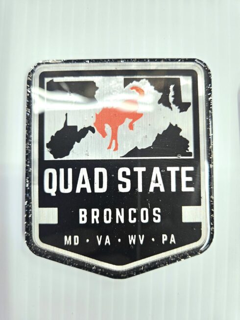 Quad State Broncos -visual description